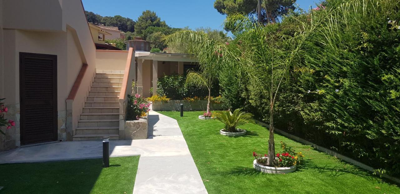 Palm Village Villasimius Exterior foto