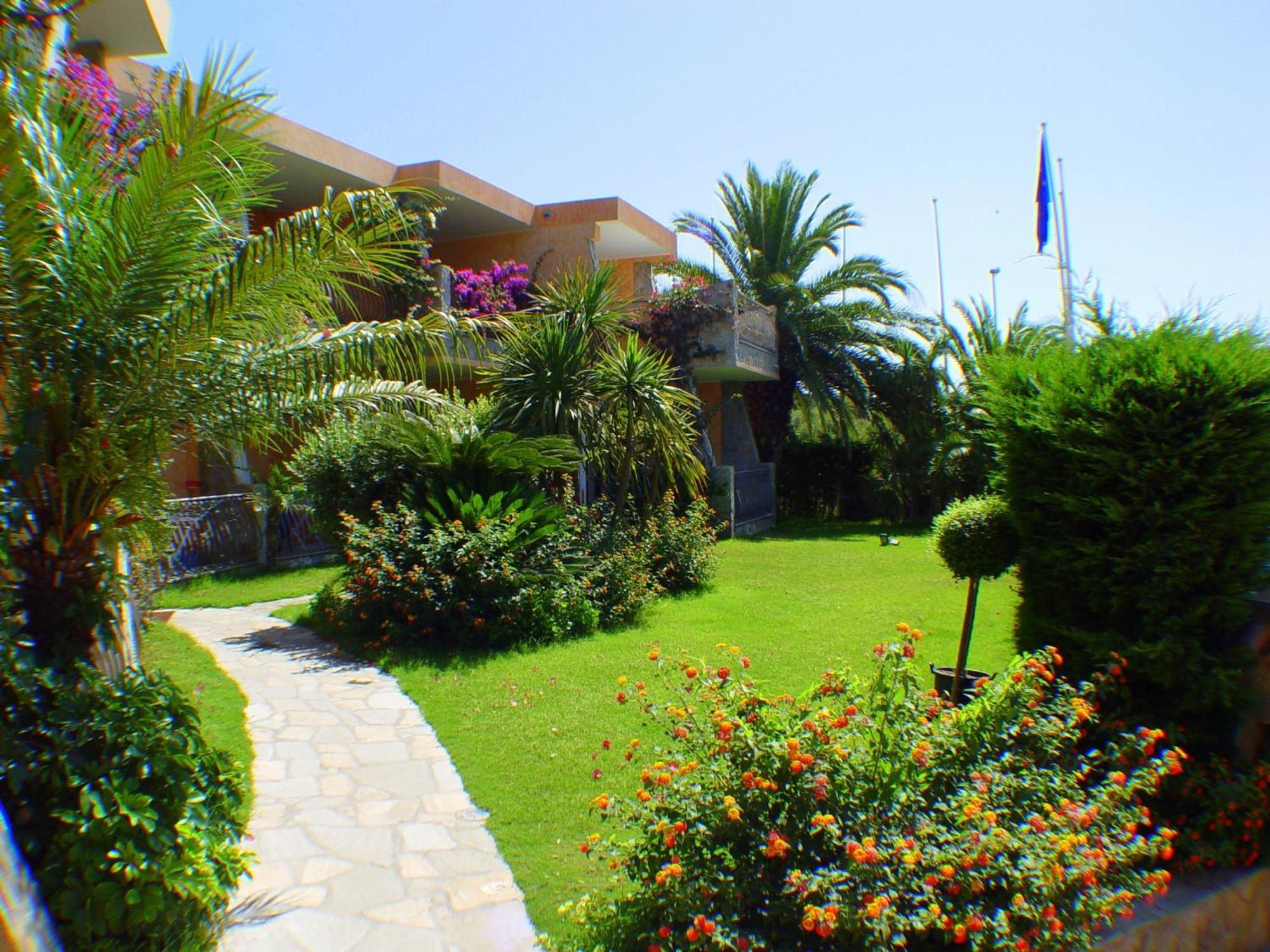Palm Village Villasimius Exterior foto